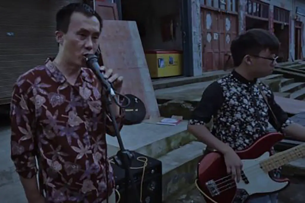 KAILI BLUES: Stunning Debut From Bi Gan