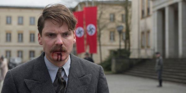 ALONE IN BERLIN Trailer