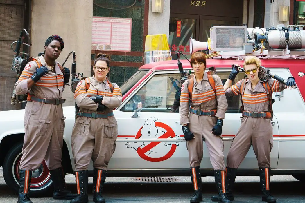 Away From The Hype: GHOSTBUSTERS (2016)