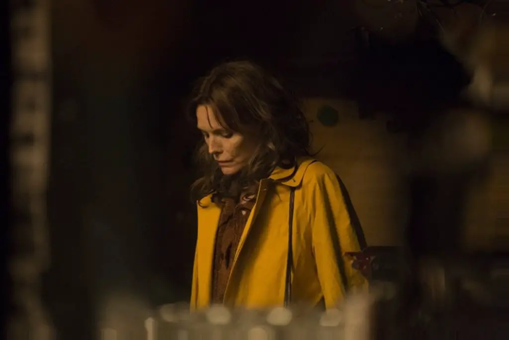 WHERE IS KYRA: Michelle Pfeiffer's First Lead Role in Nine Years Doesn't Disappoint