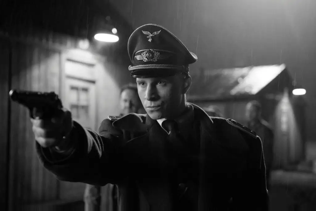 Review of the 2017 German Film The Captain