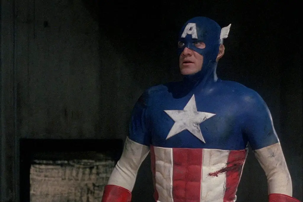 How Not To Make A Superhero Movie: The 1990 CAPTAIN AMERICA