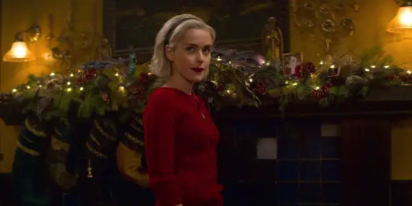 CHILLING ADVENTURES OF SABRINA: (S1E11) "Chapter Eleven: A Midwinter's Tale": Christmas Is The Perfect Time for Ghost Stories