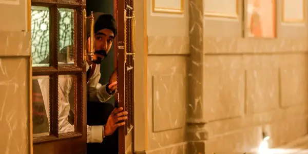 HOTEL MUMBAI Trailer