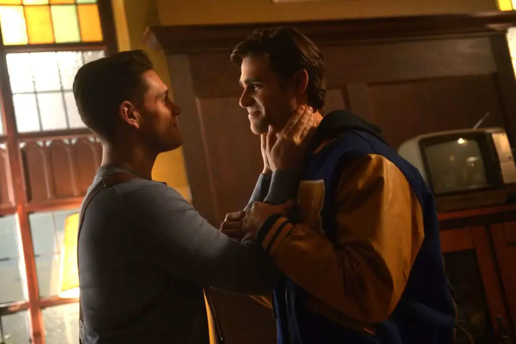 RIVERDALE: "Chapter Forty-Eight: Bizarrodale (S3 E12): The King Returns As A New Threat Arrives