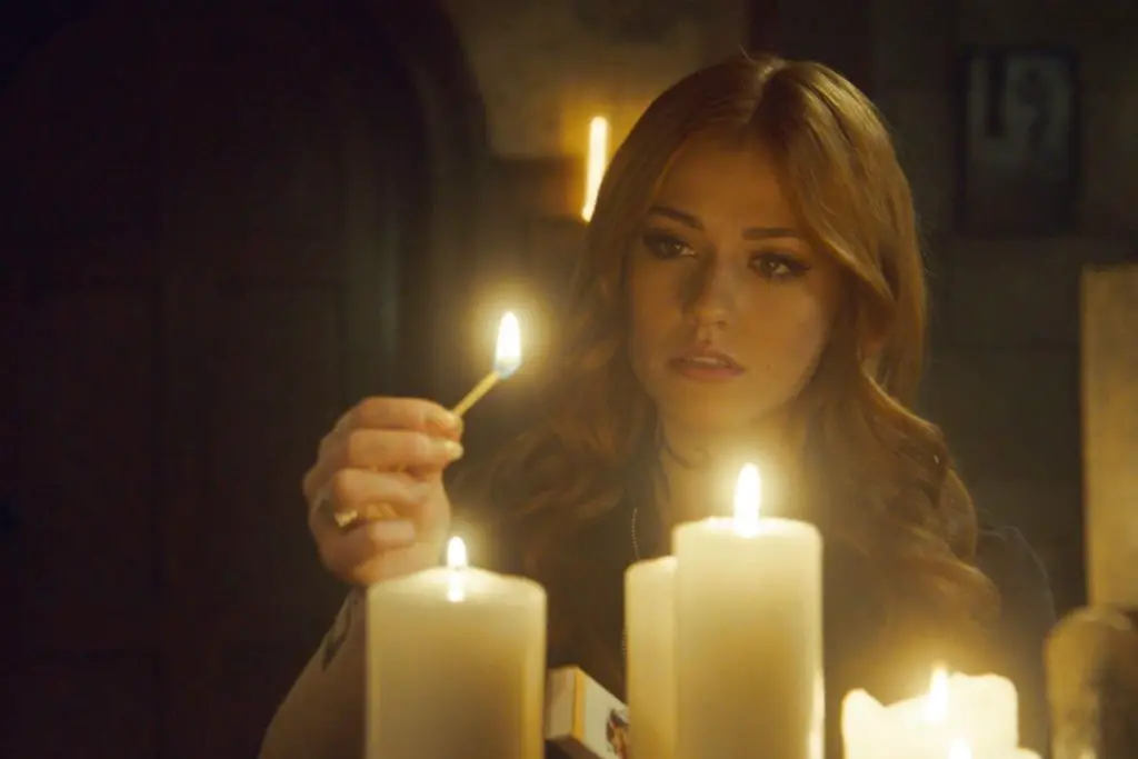 SHADOWHUNTERS:"Beati Bellicosi" (S3E13): Moving In For The Checkmate