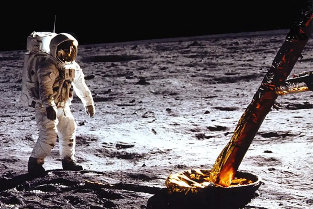 APOLLO 11: A Visually Outstanding And Remarkable Piece of Filmmaking