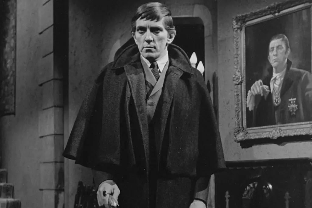 DARK SHADOWS Star Kathryn Leigh Scott Dishes On MASTER OF DARK SHADOWS