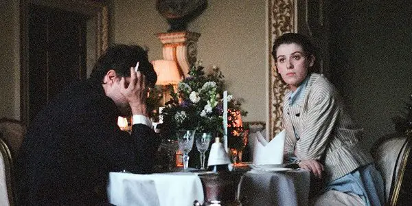 THE SOUVENIR: Observing An Inevitably Doomed Relationship