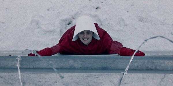 THE HANDMAID'S TALE (S3E7) "Under His Eye": A Bit Of Filler, But Still Compelling