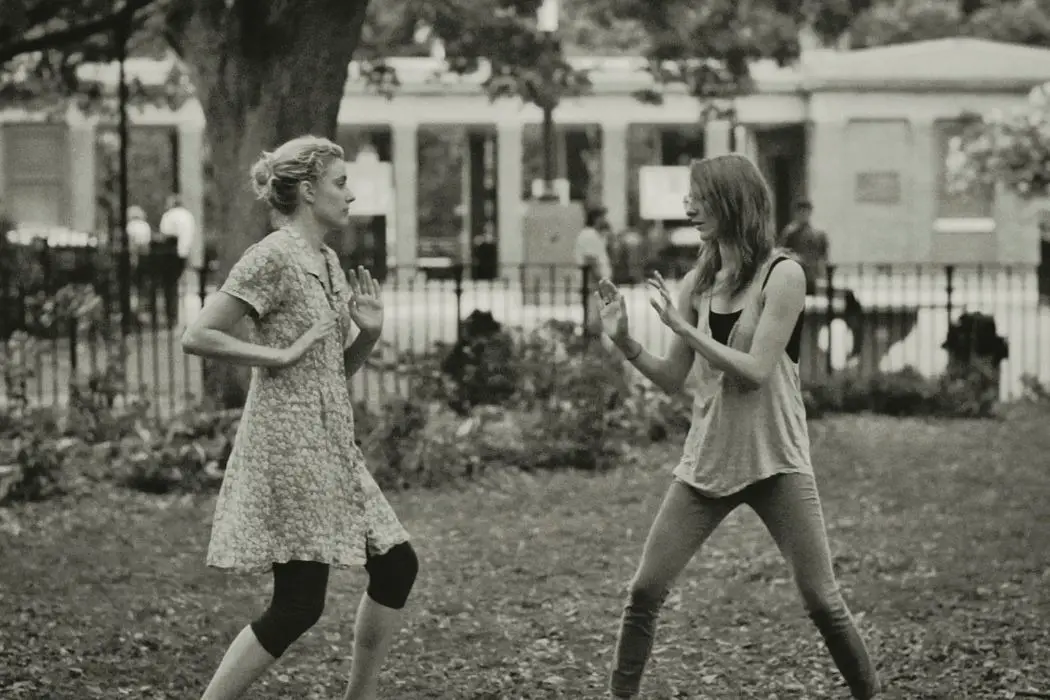 FRANCES HA and How To Navigate Your 20s