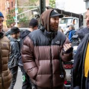 The Safdie Brothers with Adam Sandler on the set of Uncut Gems - Photo: Julia Cervantes/A24