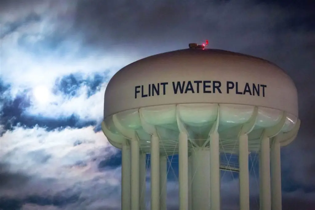 FLINT: THE POISONING OF AN AMERICAN CITY: Unraveling an American Crime