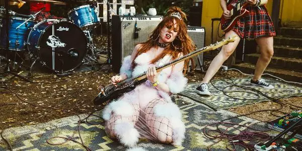 KATE NASH: UNDERESTIMATE THE GIRL: An Artist Takes Control of Her Future