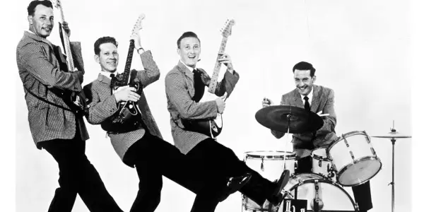 THE VENTURES: STARS ON GUITARS: A Well-Meaning Retrospective