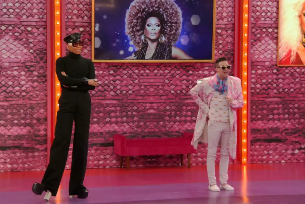 RUPAUL’S DRAG RACE S13E7 “Bossy Rossy Ruboot”: Reading The Queens & The Writing On The Wall