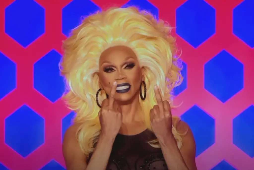 RUPAUL’S DRAG RACE S13E12 "Nice Girls Roast": It Do Take Nerve To Roast The Host, Utica