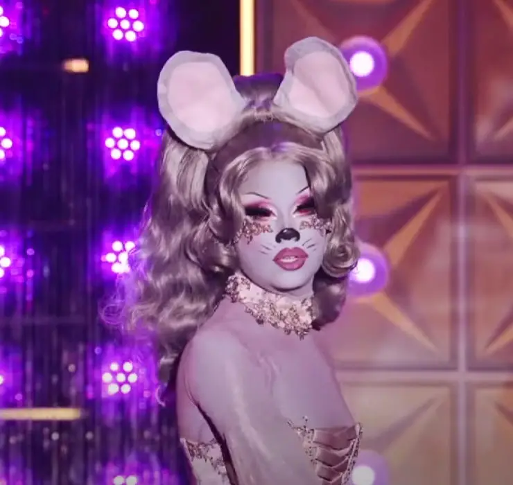 RUPAUL'S DRAG RACE S14E14 "Catwalk": Willow Squeaks Into A First-Time Grand Finale Top Five