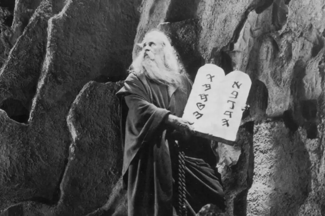 A Century In Cinema: THE TEN COMMANDMENTS (1923)