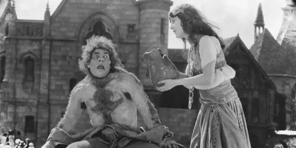 A Century In Cinema: THE HUNCHBACK OF NOTRE DAME (1923)